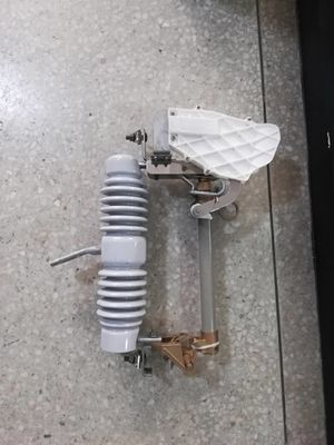 100Amp 27kv Porcelain Drop Out Fuse Cutout with arc extingquishing chamber