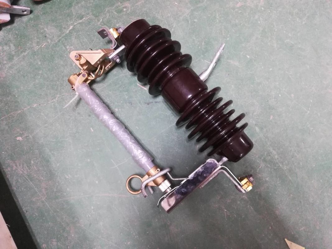 Vertical Ceramic 100A 200A 20kv Drop Out Fuse Cutout
